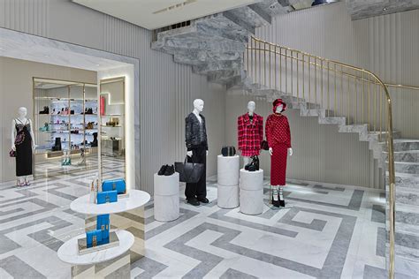 versace factory locations